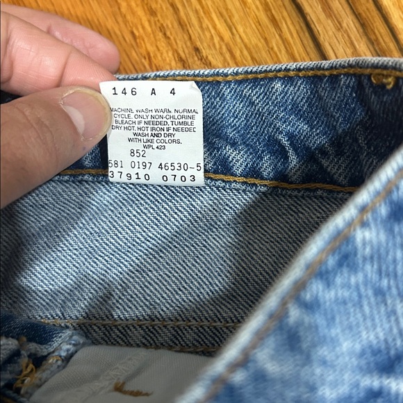 Vintage Levi's Orange tag Classic Blue Denim Shorts - Picture 3 of 5